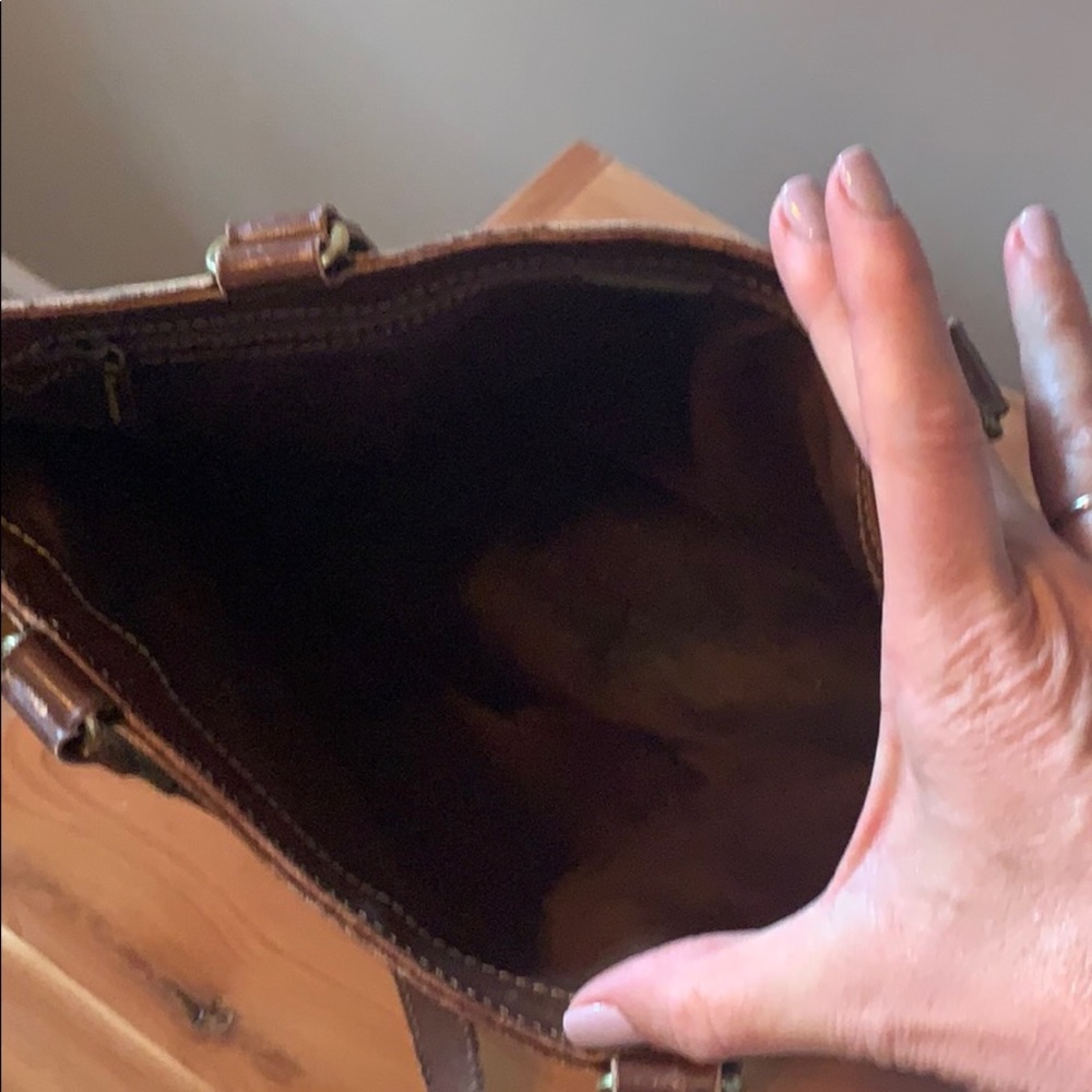 Burberry Purse - Picture 2 of 4